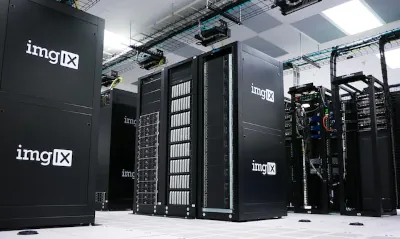 Cloud Anwendungen Serverraum für Cloud-Anwendungen